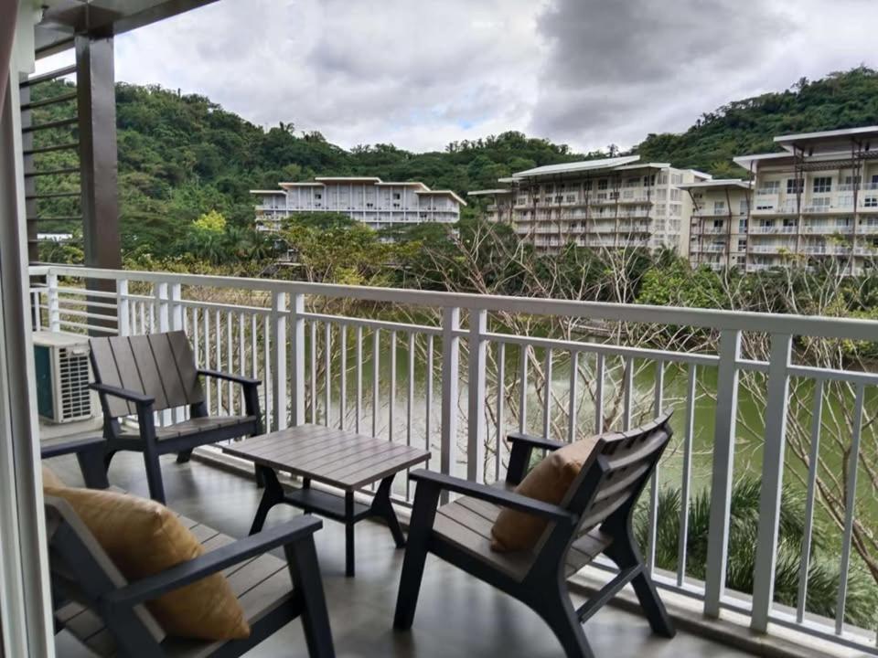 Pico De Loro Beach And Country Club Cutad Luaran gambar