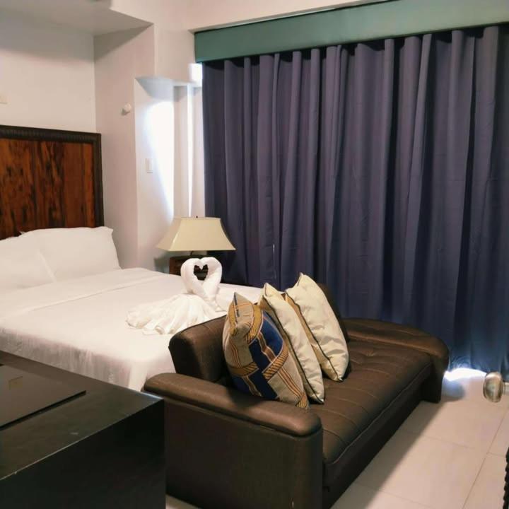 Pico De Loro Beach And Country Club Cutad Luaran gambar